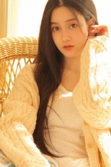 从后面抱着妈妈突然脸一红